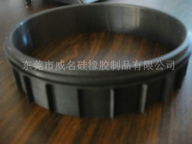 什么是導熱硅膠制品?